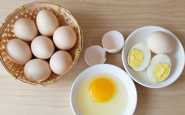 Trứng gà nếu làm theo những cách này thì không chỉ giúp bạn mạnh khỏe mà còn dưỡng nhan đẹp lên trông thấy - Ảnh 1.
